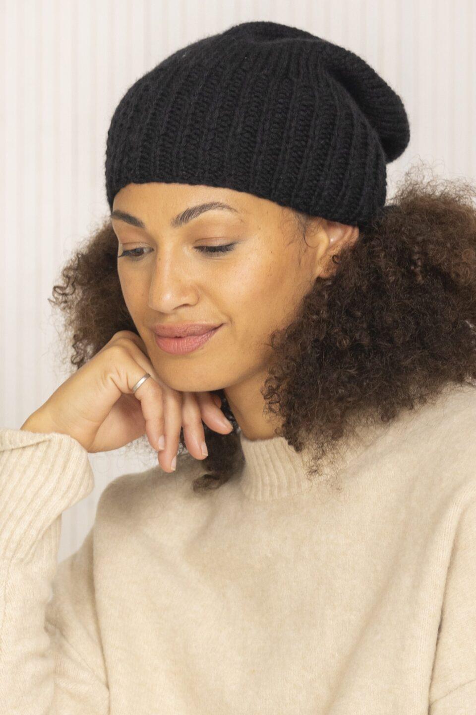 Black Merino Wool Slouchy Beanie - Ethically Handmade - likemary