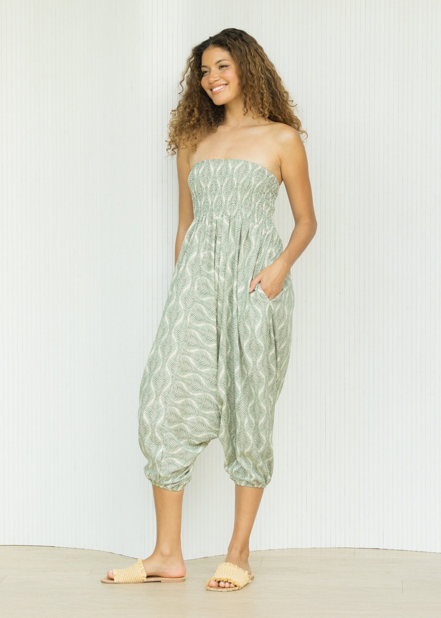 Co - ord Matching Set - Convertible Harem Pants & Top Leaves Print - likemary