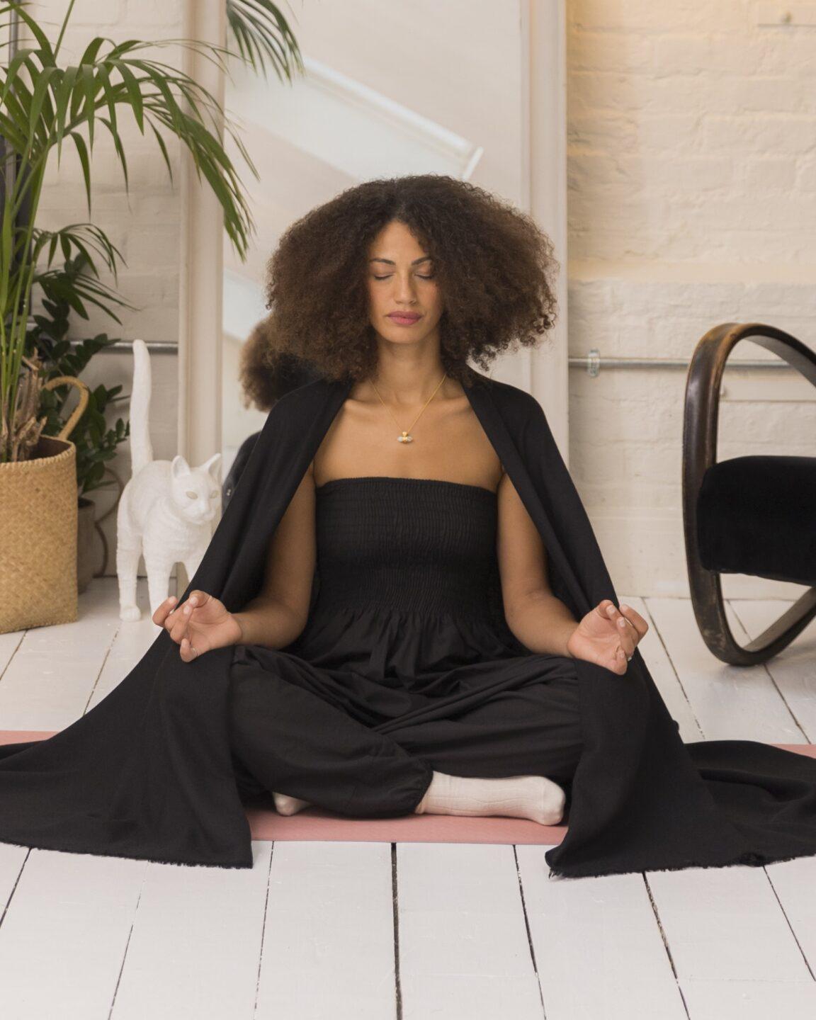 Convertible Cotton 2 - in - 1 Jumpsuit & Harem Pants in Black - likemary