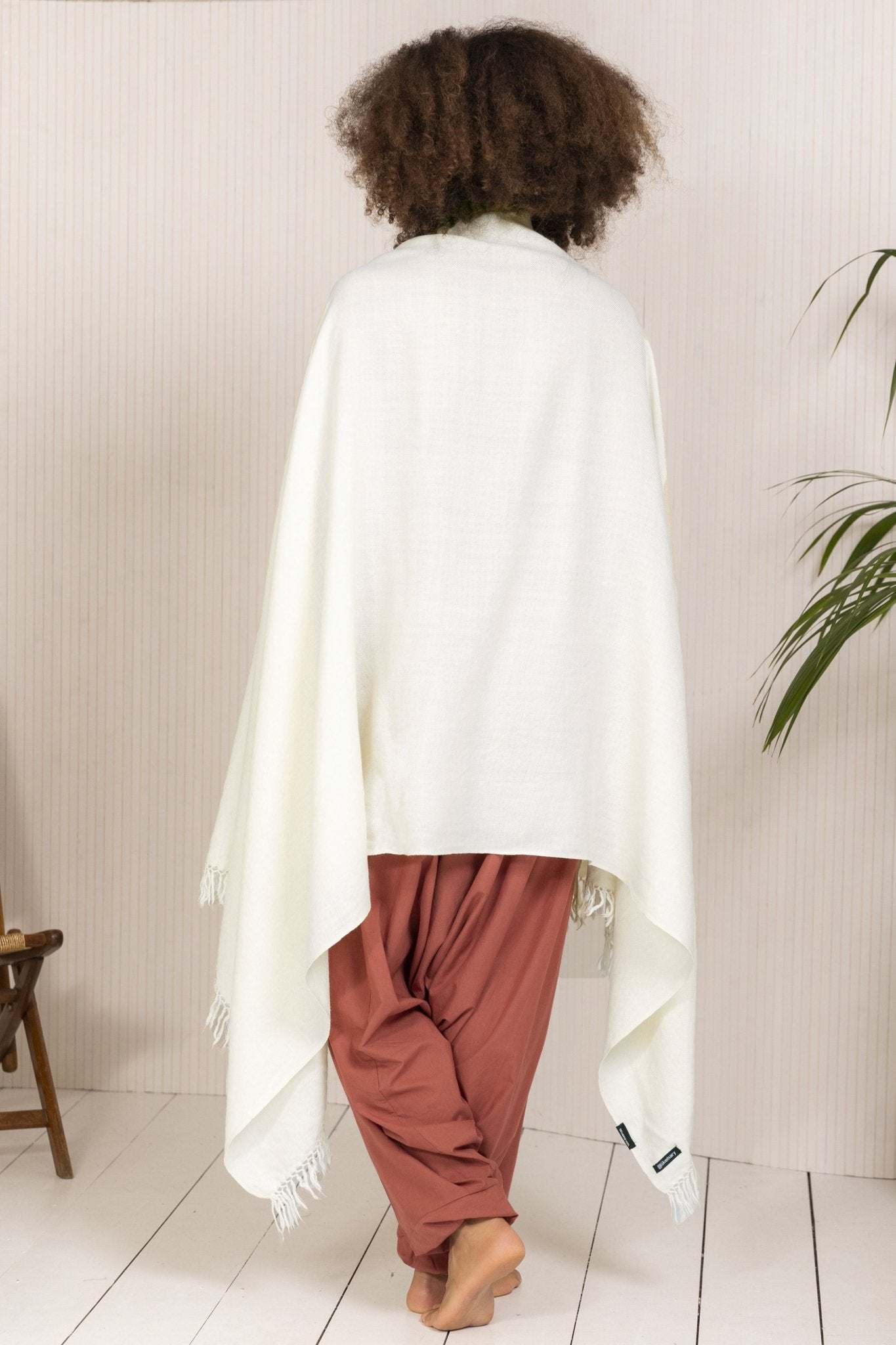 Cream Pashmina Shawl – Oversized Merino Wool Blanket Scarf - likemary