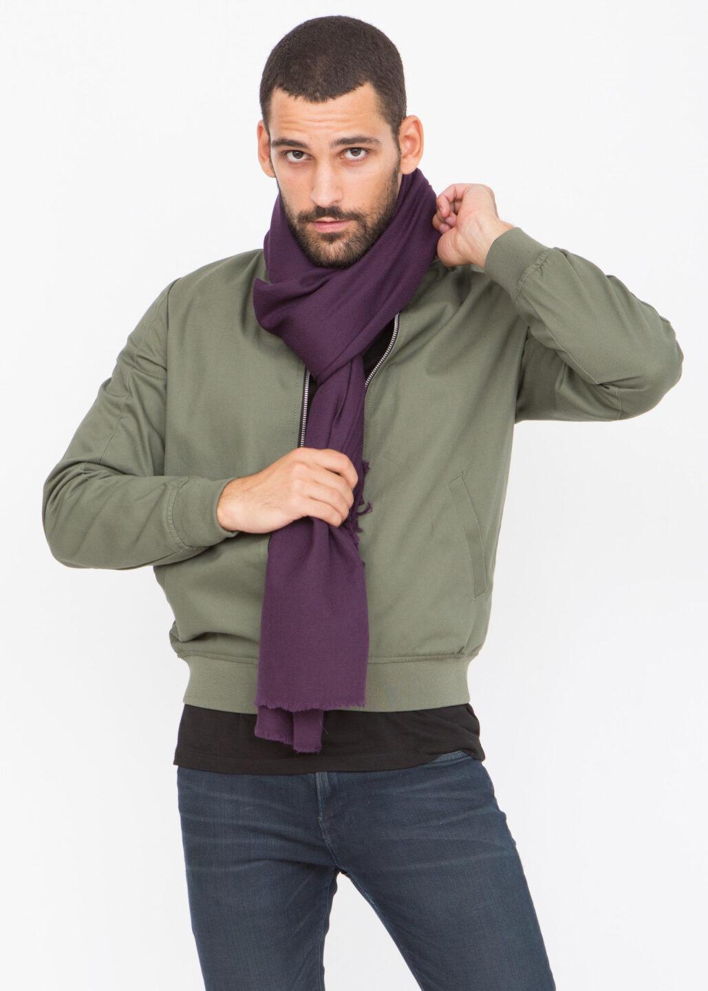 Handwoven Merino Wool Blanket Scarf for Men in Purple - likemary