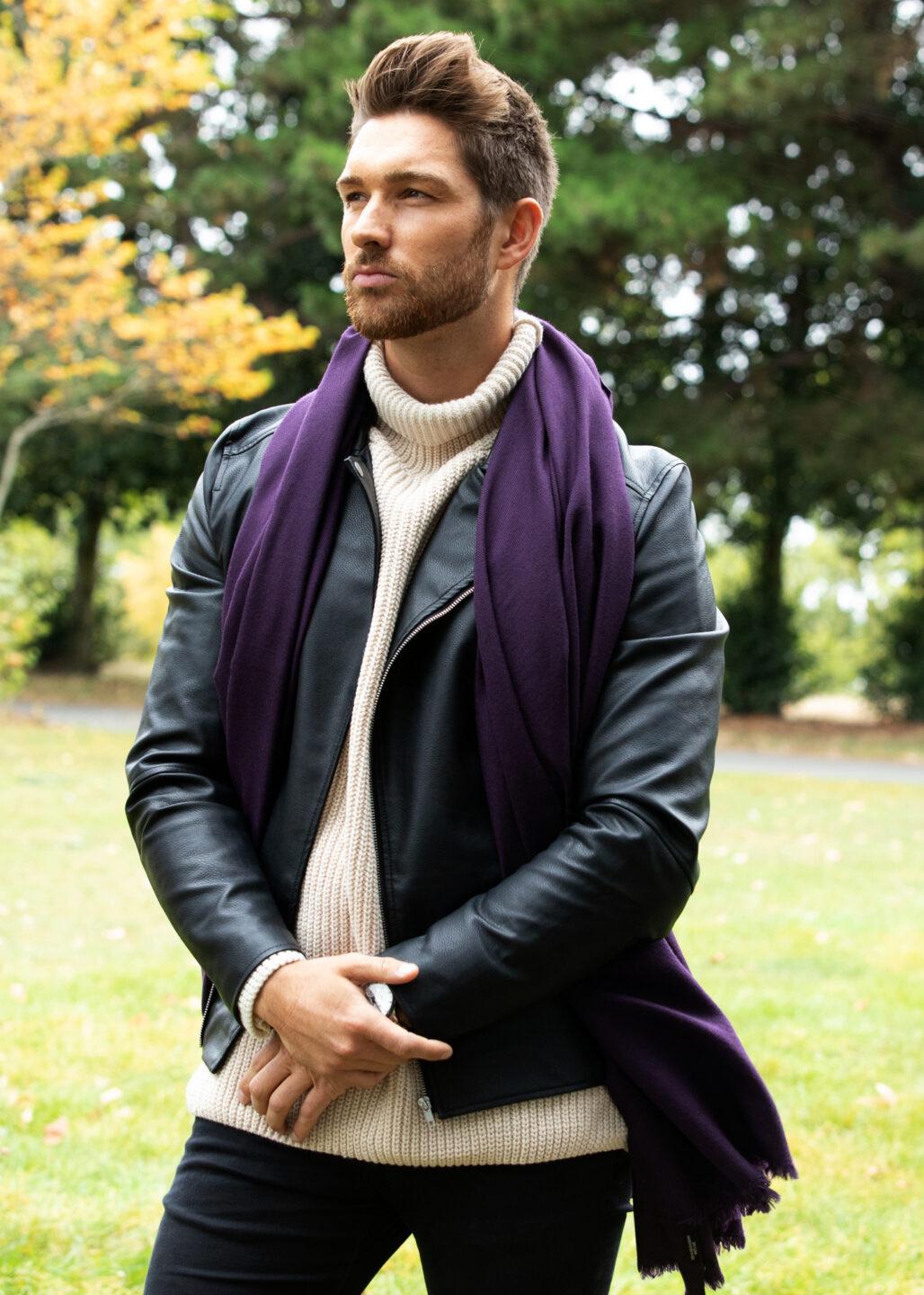 Handwoven Merino Wool Blanket Scarf for Men in Purple - likemary