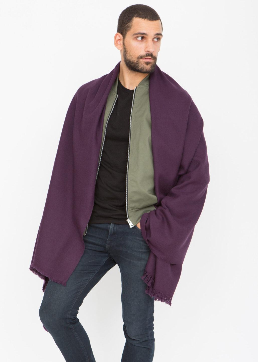 Handwoven Merino Wool Blanket Scarf for Men in Purple - likemary