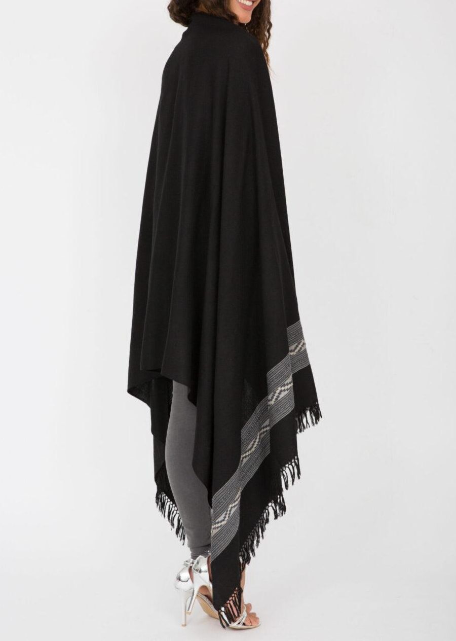 Handwoven Merino Wool Blanket Scarf with Himalaya Border in Black - likemary