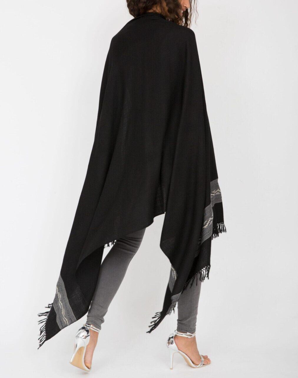 Handwoven Merino Wool Blanket Scarf with Himalaya Border in Black - likemary