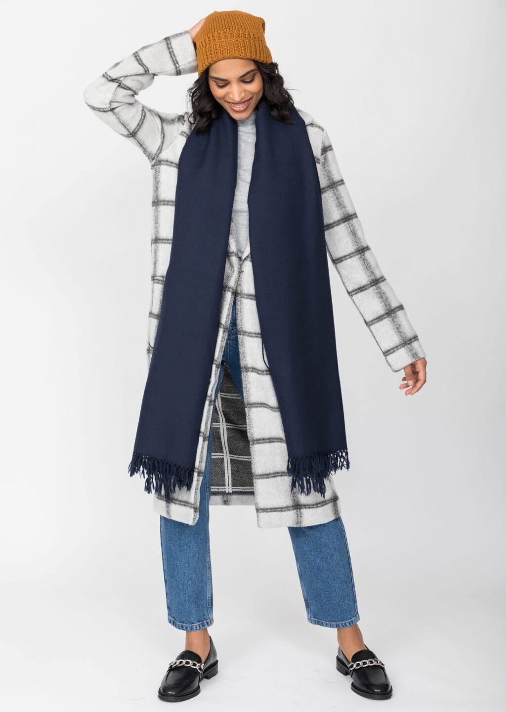 Handwoven Navy Blue Shawl Scarf - likemary