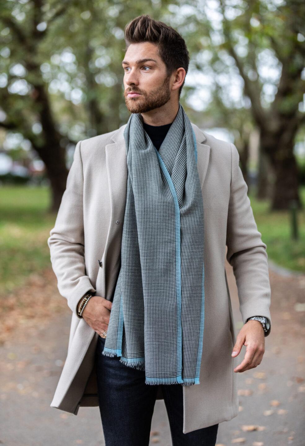 Houndstooth Merino Handwoven Men's Scarf with Crystal Blue Border - likemary