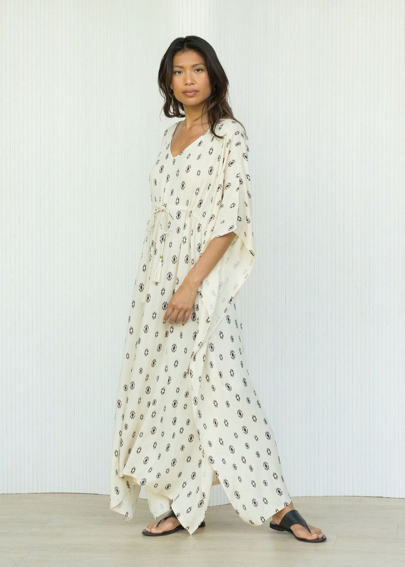 Maxi Kaftan Dress with Pockets in Cream & Ikat Motif - likemary