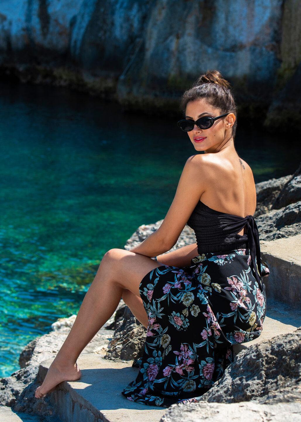 Maxi Wrap Skirt Roses Floral Print Black - likemary