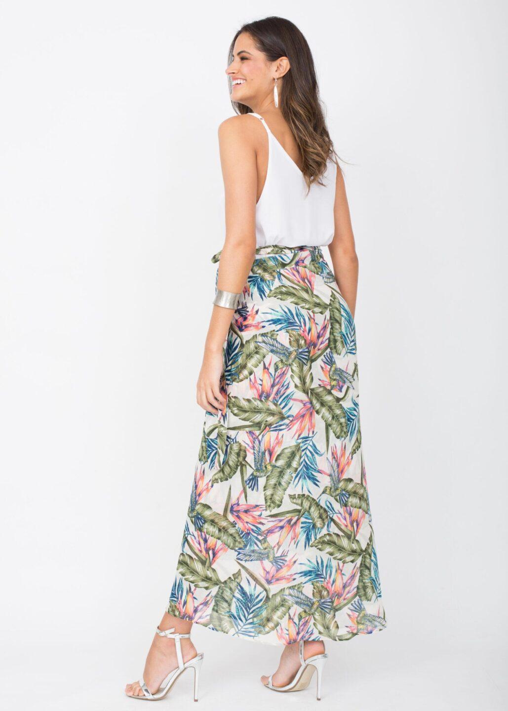 Maxi Wrap Skirt Roses Floral Print White - likemary