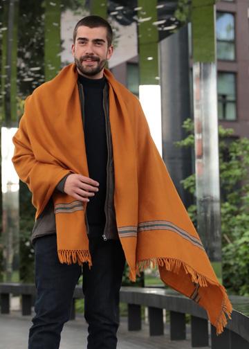 Men's Mustard Yellow Merino Wool Scarf – Handwoven Mansi - likemary