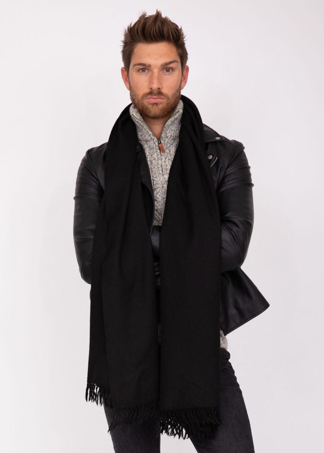 Men's Oversized Merino Wool Scarf in Black Twill Weave - likemary
