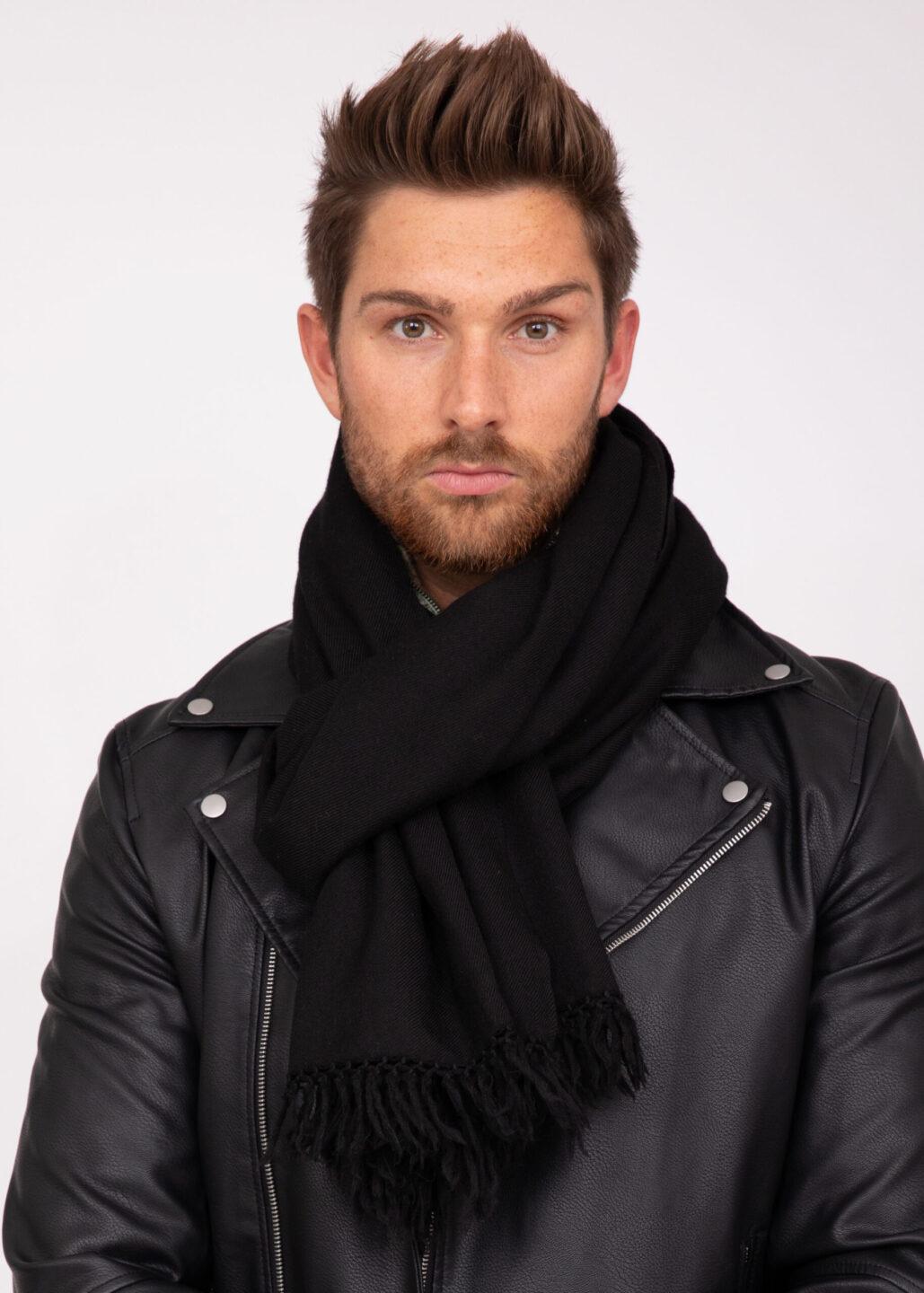 Men's Oversized Merino Wool Scarf in Black Twill Weave - likemary