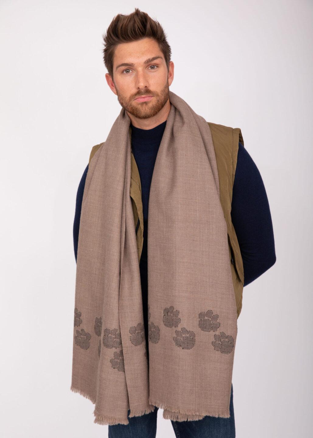 Merino Wool Handwoven Oversize Scarf with Paws Motif 100 X 200cm - likemary
