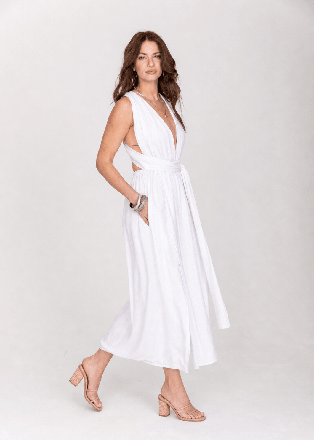 Convertible Maxi Dress with Side Slits & Lurex Stripes in White – clothing and accessories by likemary