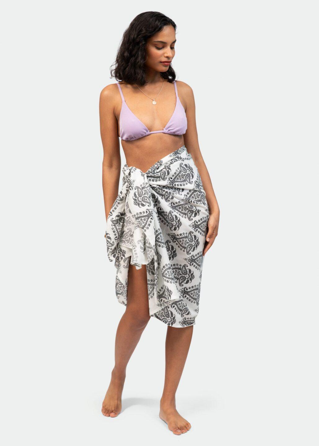 Paisley Block Print White Cotton Sarong - likemary