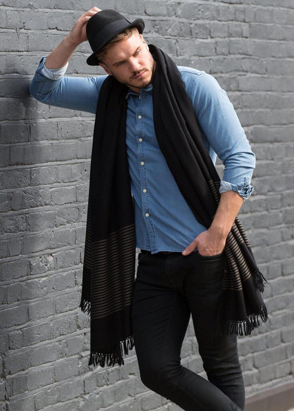 Twill Merino Handwoven Oversize Scarf with Stripes Design - likemary