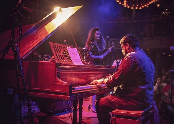 Nightlife in Delhi: Where to Eat, Drink & Unwind in India’s Capital