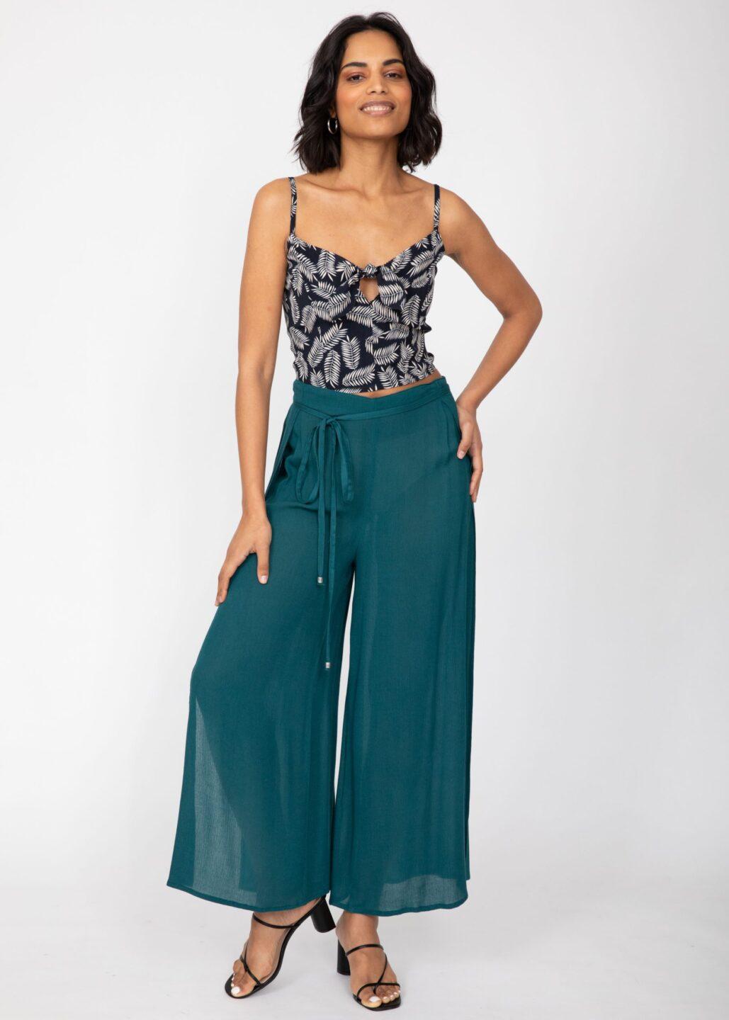 Cropped Tie - Front Top in Leaves Print - likemary