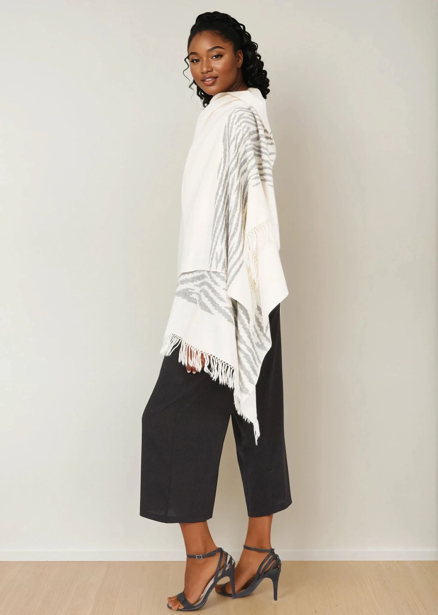 Handwoven Merino Oversize Scarf in Cream Zebra 72 x 200cm - likemary