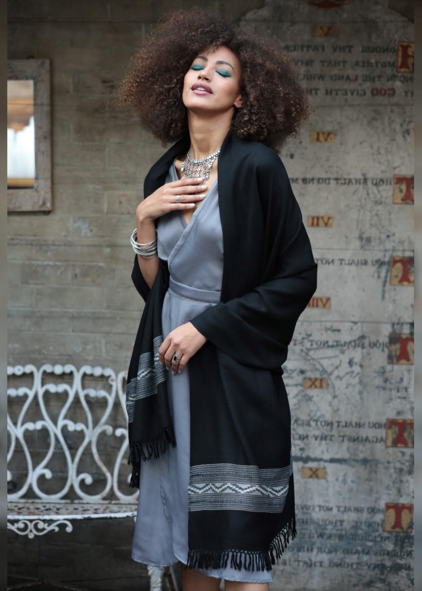 Handwoven Merino Wool Blanket Scarf with Himalaya Border in Black - likemary