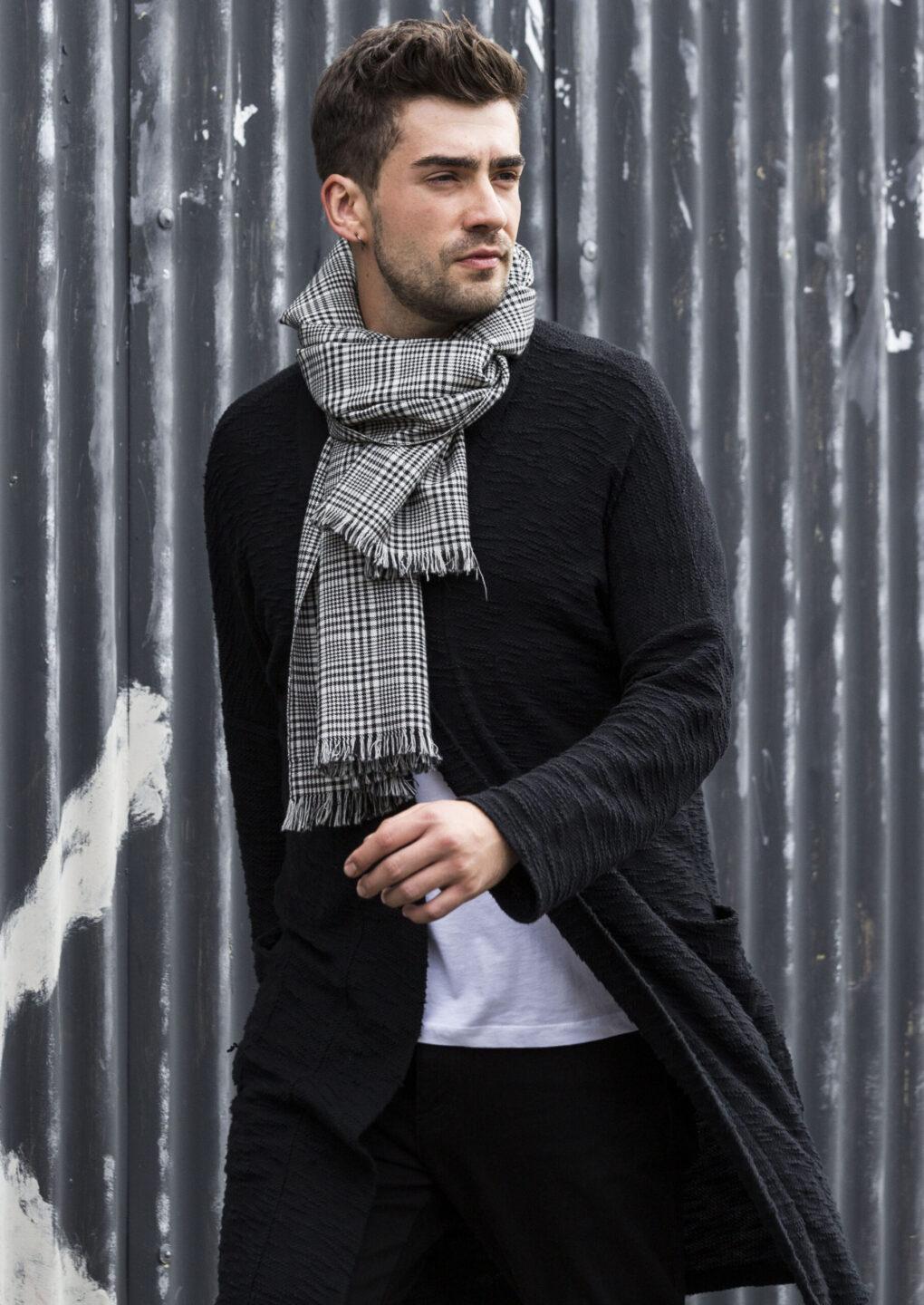 Handwoven Merino Wool Buffalo Check Scarf - likemary