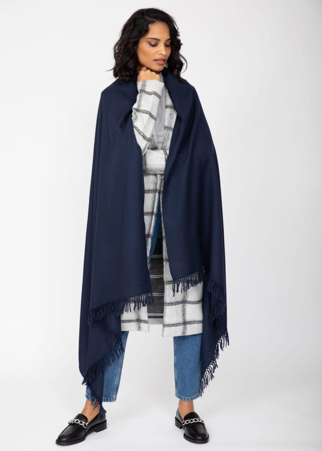 Handwoven Navy Blue Shawl Scarf - likemary