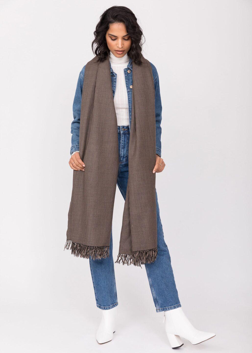 Houndstooth Handwoven 100% Merino Wool Throw and Oversize Blanket Scarf Mocha Brown