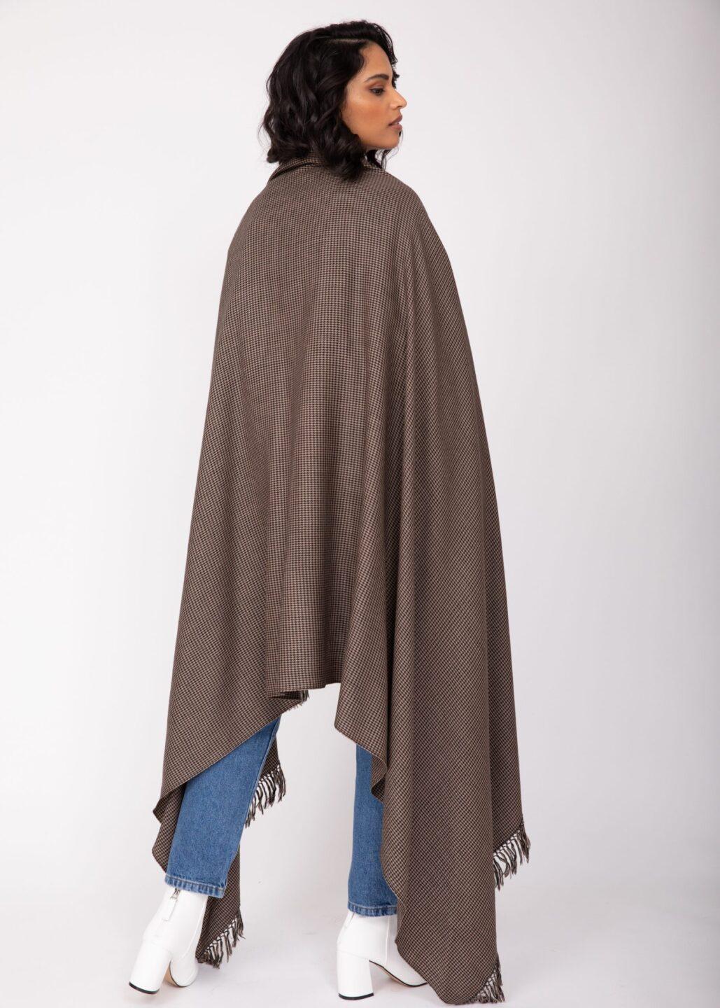 Houndstooth Handwoven 100% Merino Wool Throw and Oversize Blanket Scarf Mocha Brown