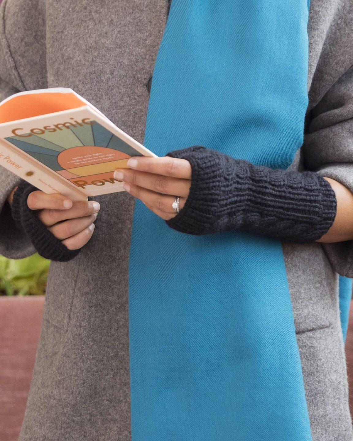 Merino Wool Cable - Knit Fingerless Gloves â€“ Black - likemary