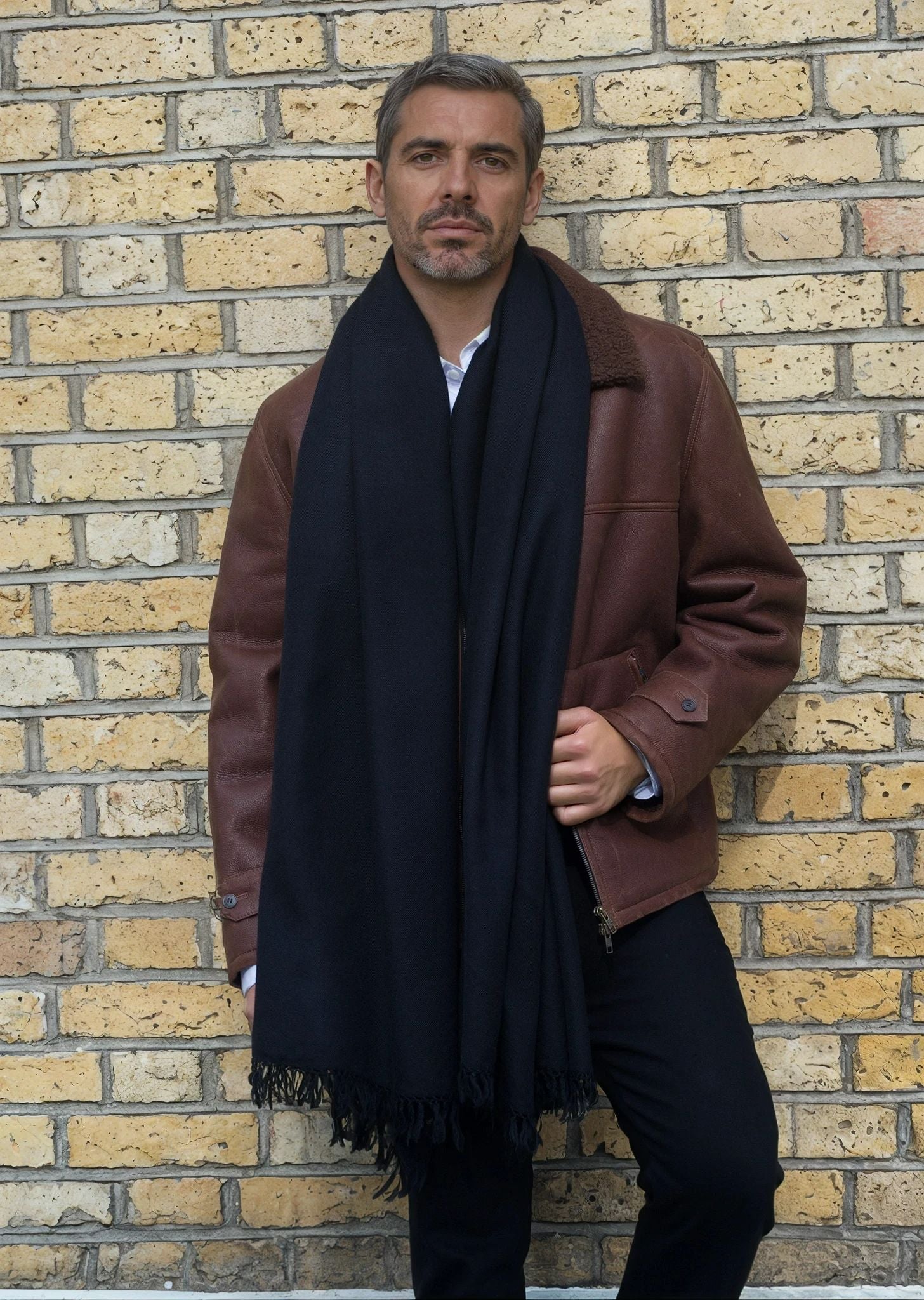 Oversized Merino Wool Scarf for Men Black - likemary