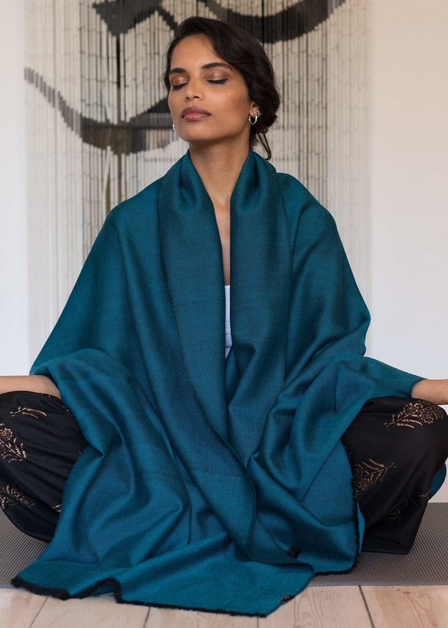 Pashmina Shawl – Oversized Wool Blanket Scarf Teal Blue - likemary