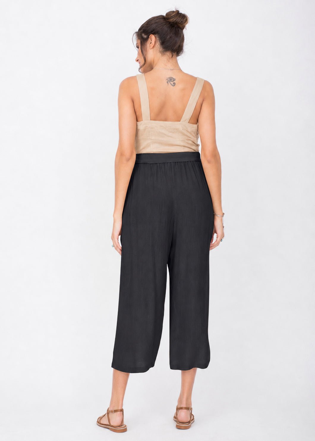 Black Cropped Elastic Waist Summer Trousers – clothing and accessories by likemary