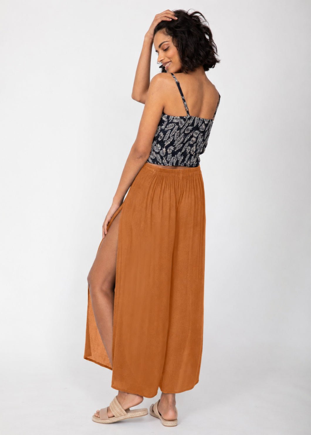 Caramel Brown Elasticated Waist Wide Leg Trousers – clothing and accessories by likemary